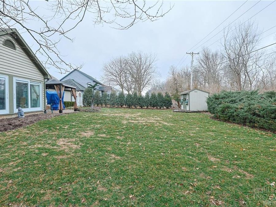 735 Chaucer Lane, Tipp City, OH 45371 Photo 32