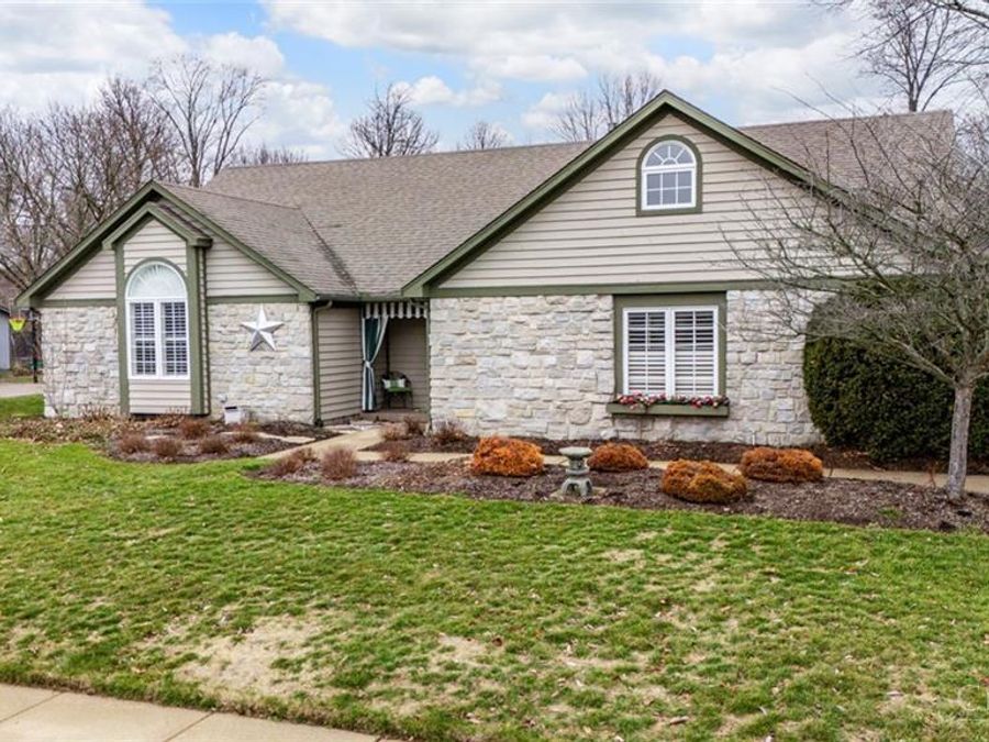 735 Chaucer Lane, Tipp City, OH 45371 Photo 34