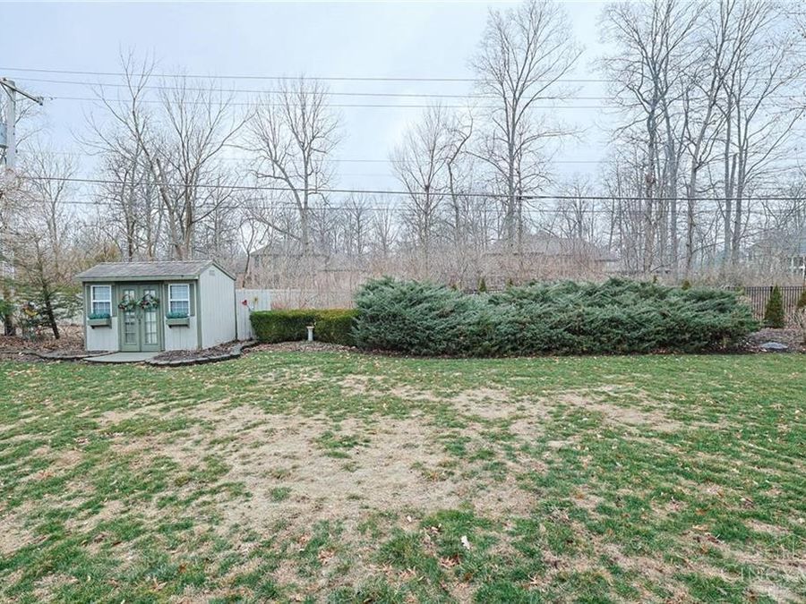 735 Chaucer Lane, Tipp City, OH 45371 Photo 40