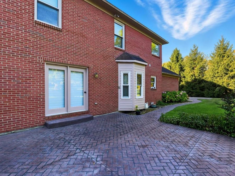 2 Clarke Court, Glendale, OH 45246 Photo 44