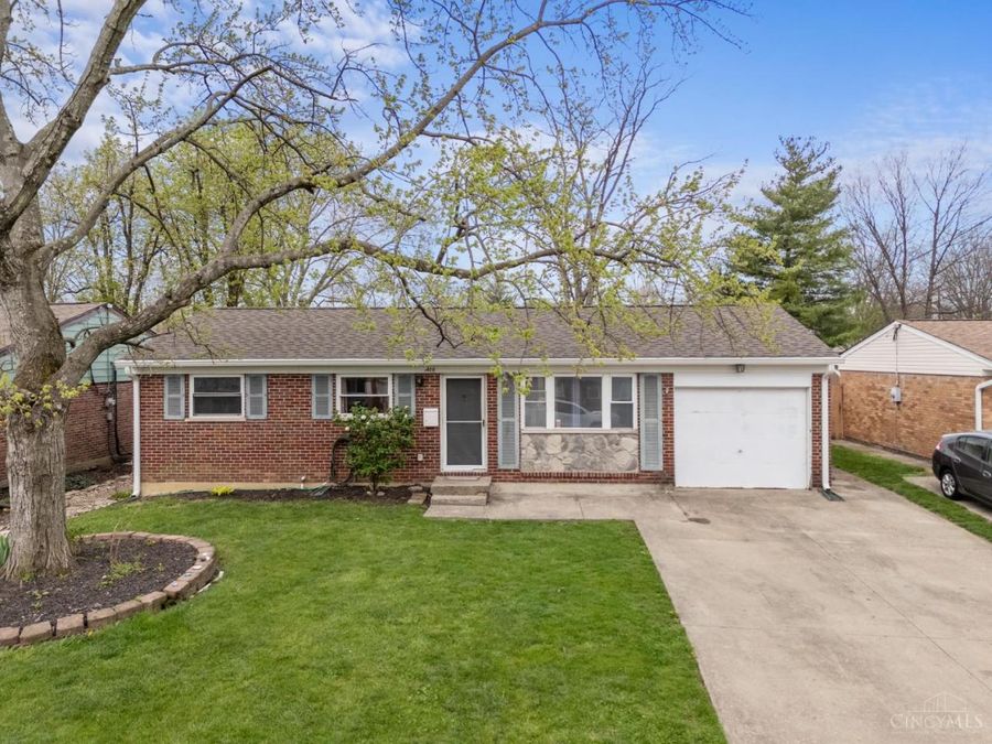 1466 Fawnvista Lane, Sharonville, OH 45246 Photo 1