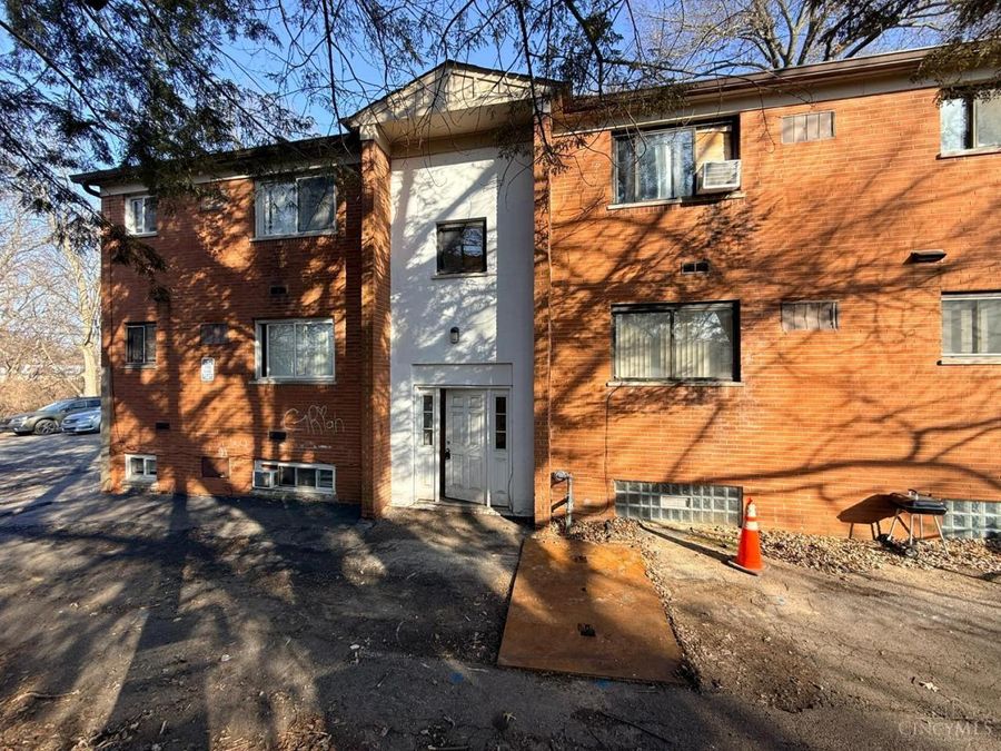 2535 Lysle Lane, Cincinnati, OH 45212 Photo 4
