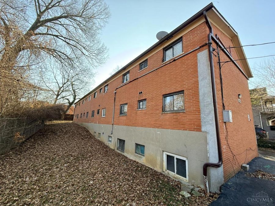 2535 Lysle Lane, Cincinnati, OH 45212 Photo 7