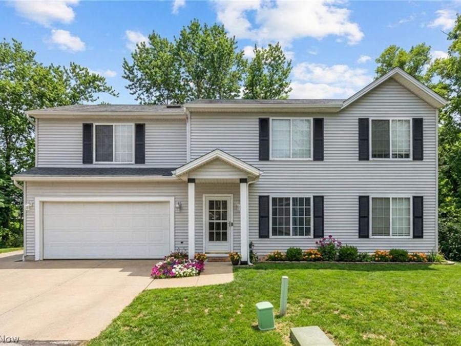 3194 Castleton Court , Akron, OH 44312 Photo 1