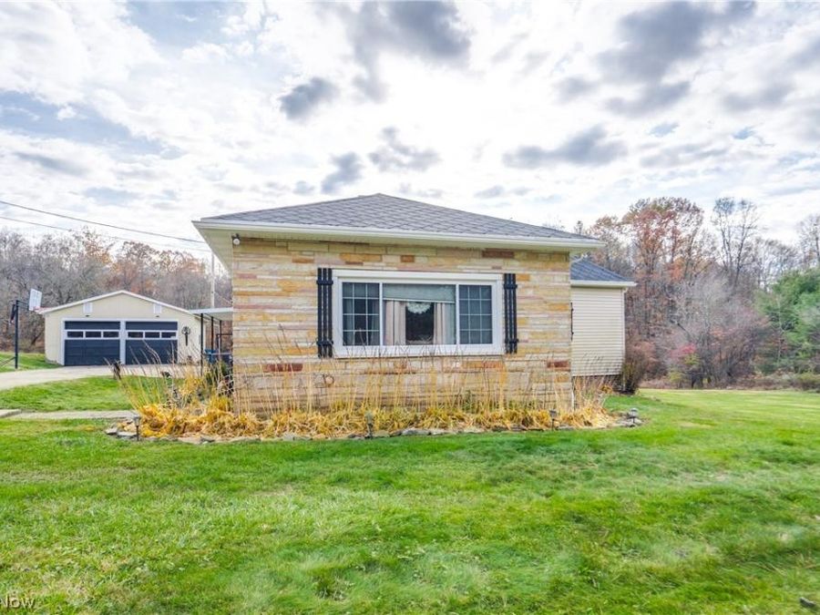 4943 Martin Drive SE, East Sparta, OH 44626 Photo 1