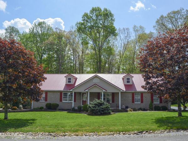 76 Sundrop Lane , Crossville, TN 38571
