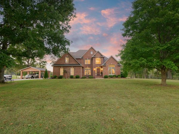 162 West Rd , Wartrace, TN 37183