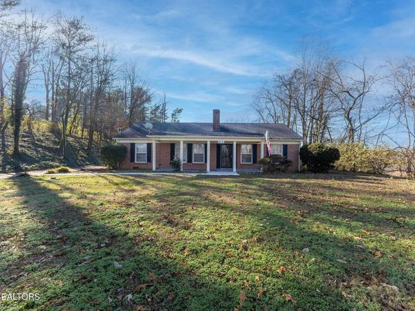 819 Patton Ferry Rd , Kingston, TN 37763