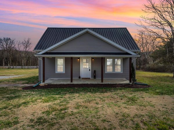 6 Civil War Dr , Brush Creek, TN 38547