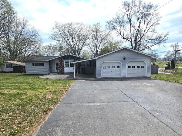 902 Grandview Drive, Maryville, TN 37803