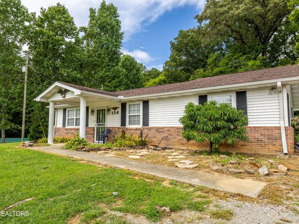126 Jerry Cardin Lane , Friendsville, TN 37737