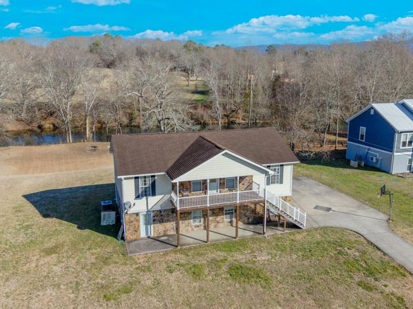 122 Crossing Way , Benton, TN 37307