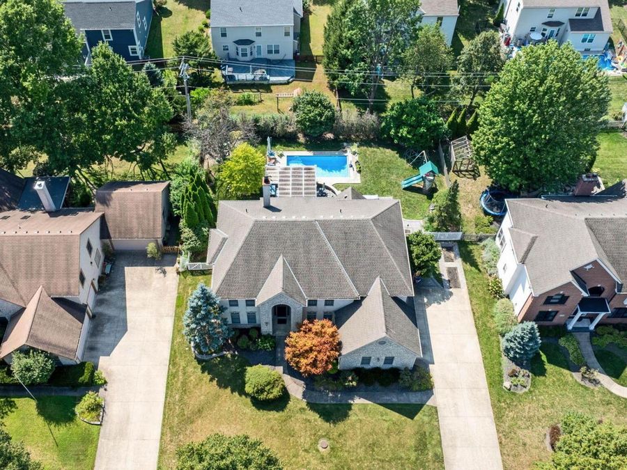 341 Windcroft Drive , Westerville, OH 43082 Photo 1
