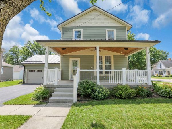 41 E Columbus Street , Thornville, OH 43076