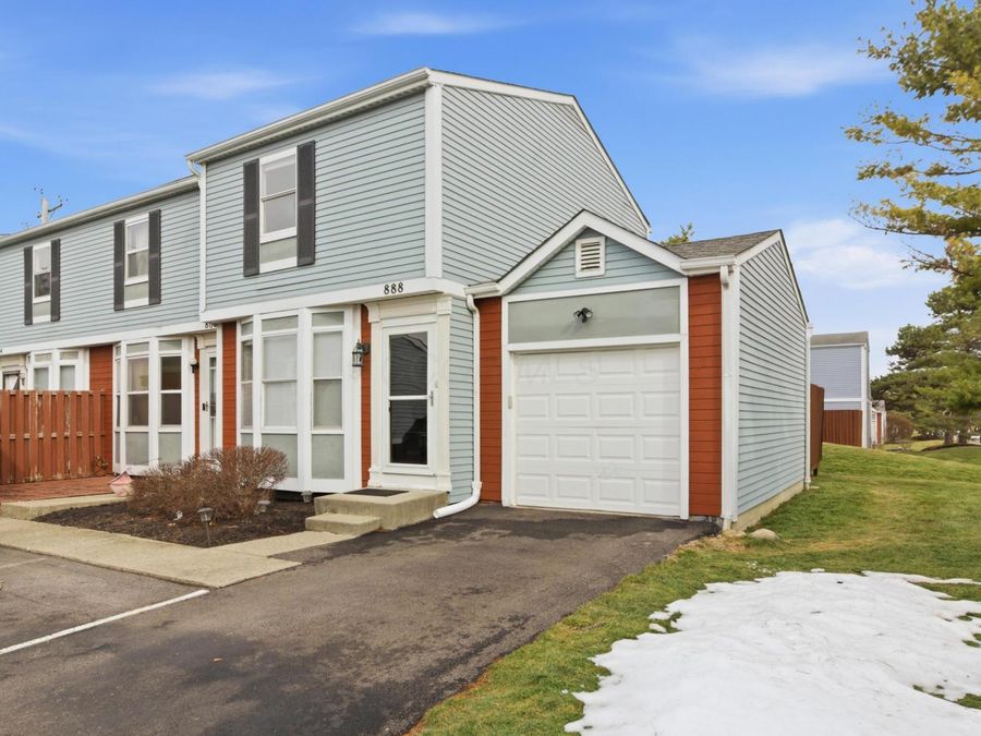 888 Annagladys Drive , Unit F4, Columbus, OH 43085 Photo 1