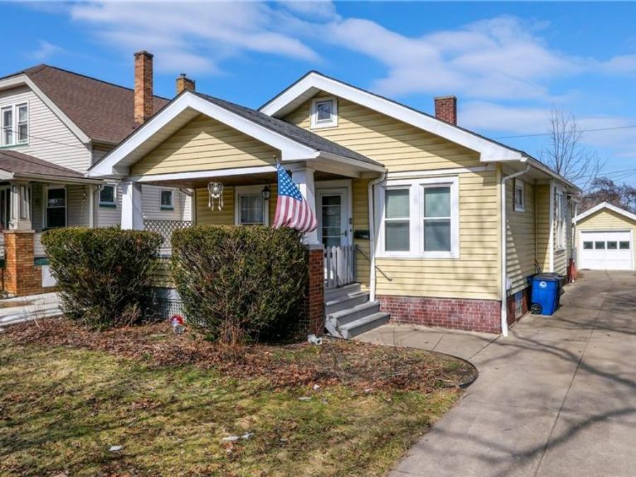 3106 Hillcrest Avenue , Cleveland, OH 44109 Photo 1