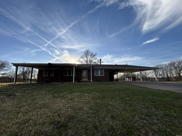 217 County Road 381 , Wynne, AR 72396