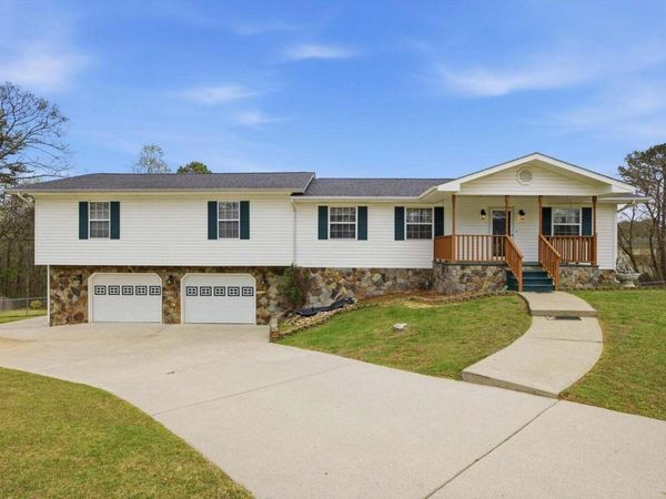 516 Hill Street , Ringgold, GA 30736