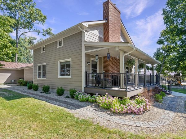 63779 Youngs Prairie Road, Constantine, MI 49042