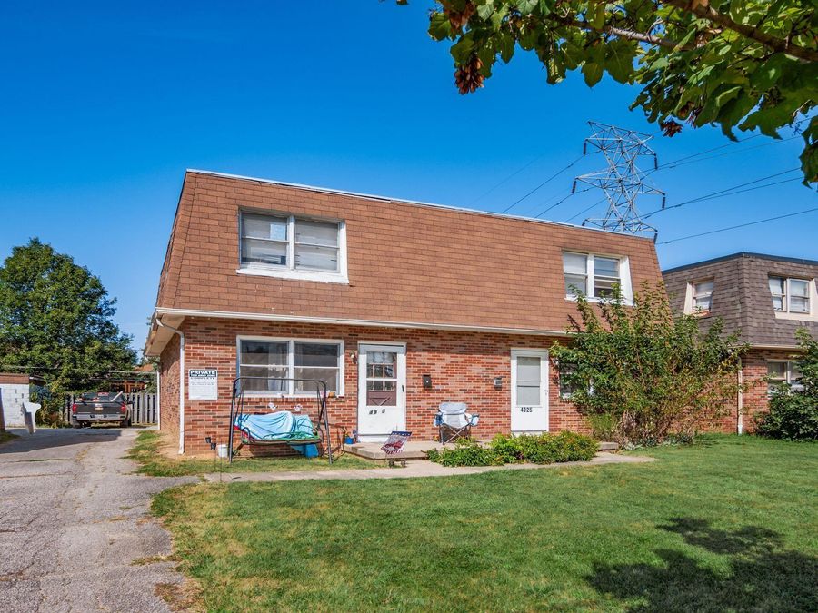 4923 Karl Road , Unit 4925, Columbus, OH 43229 Photo 1