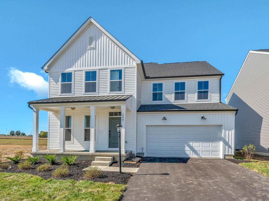 208 Scotsgrove Drive , Pataskala, OH 43062 Photo 1