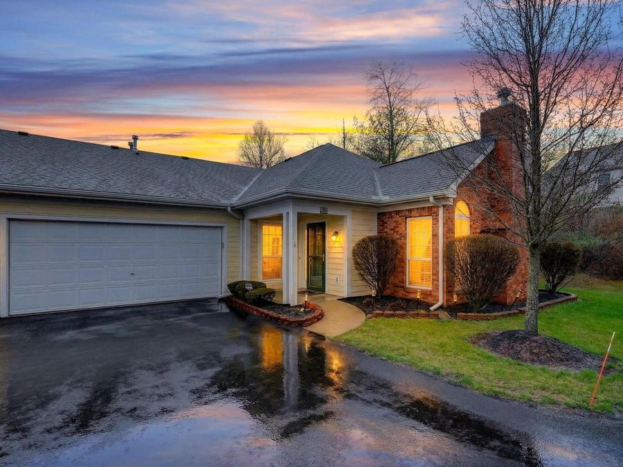 156 Orchard Oak Drive , Blacklick, OH 43004 Photo 1