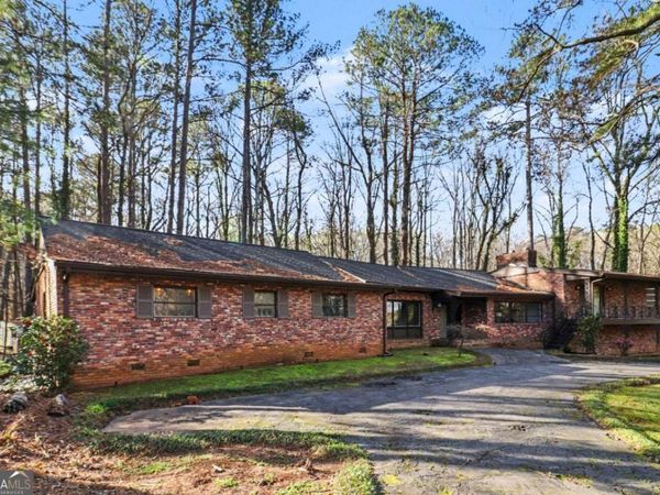 2980 Duke Of Gloucester Street, Atlanta, GA 30344