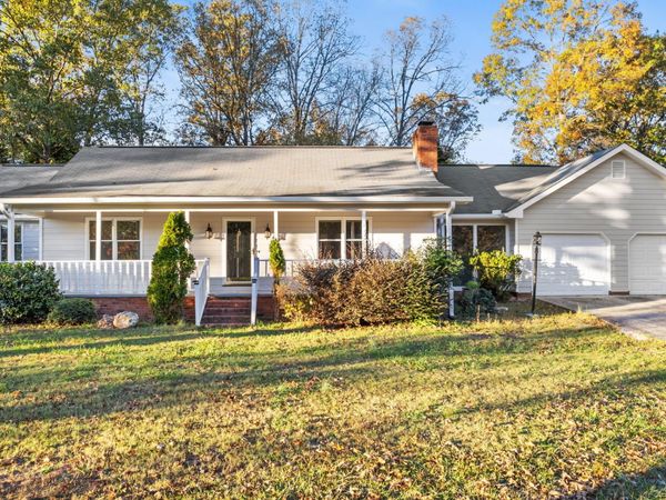 16 Timberwood Drive SE, Silver Creek, GA 30173