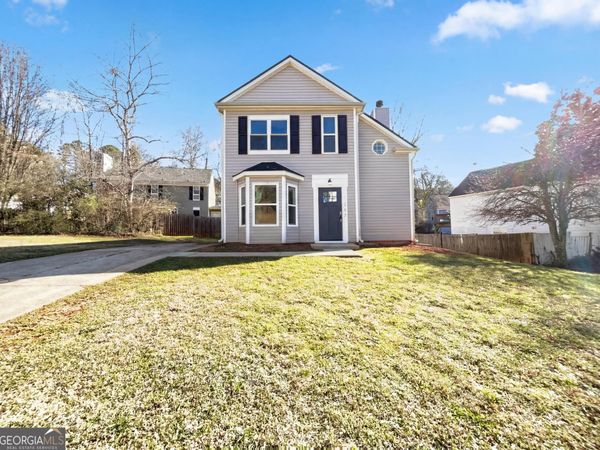 1287 Old Countryside Circle W, Stone Mountain, GA 30083