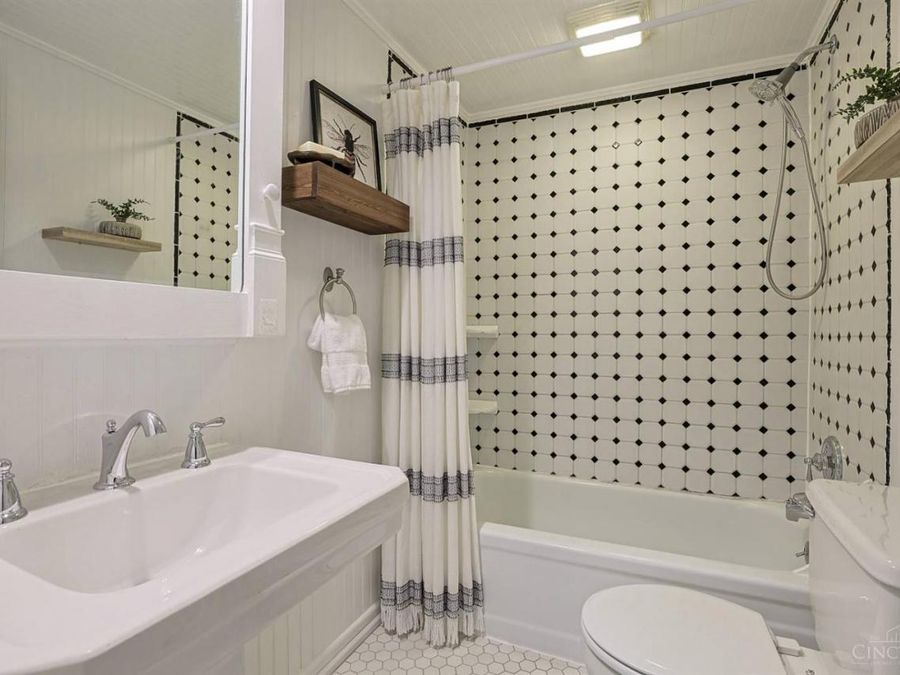 4057 Walton Creek Road, Columbia Township, OH 45227 Photo 28