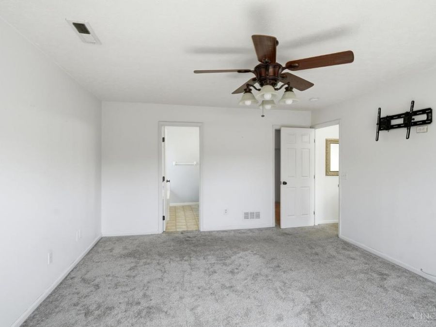 326 Sackett Drive, Monroe, OH 45050 Photo 32