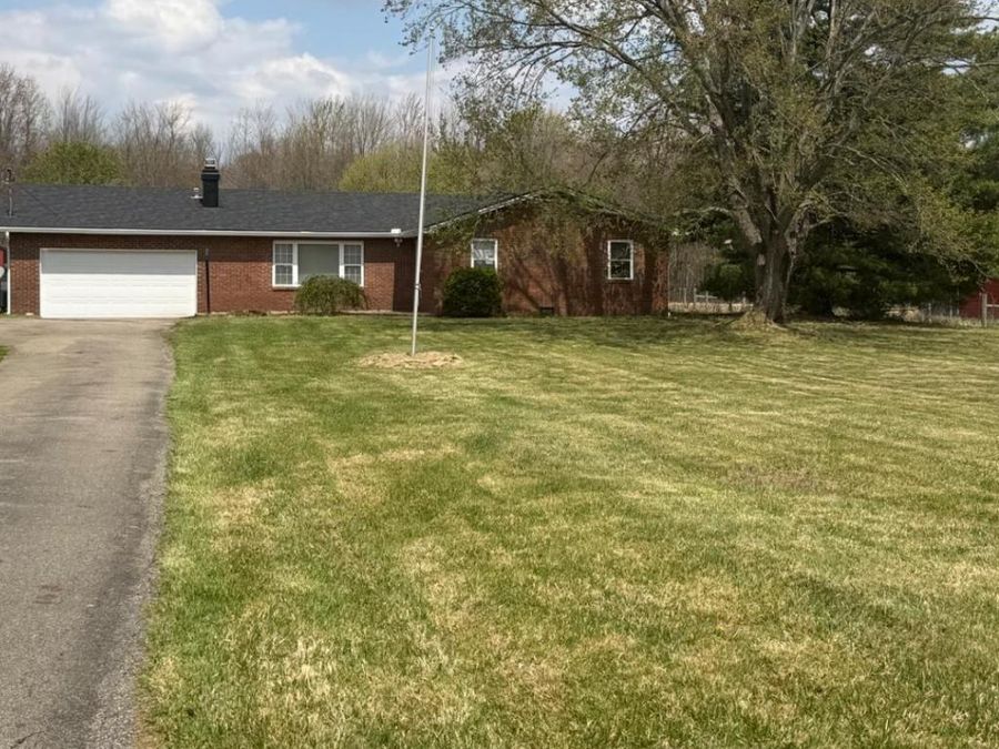 1501 Starling Road, Clark Township, OH 45106 Photo 2