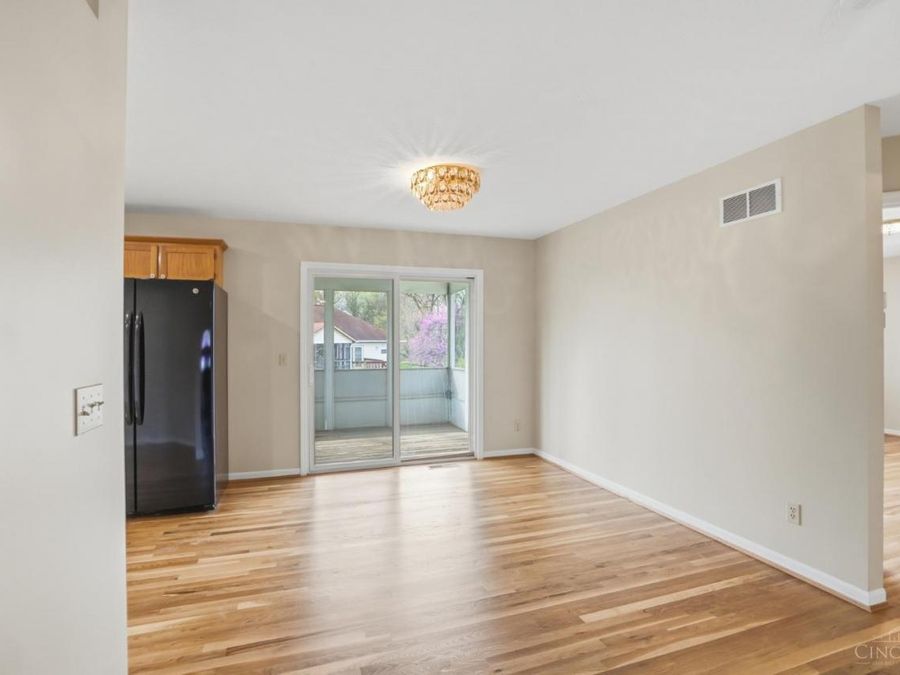 5781 Willowcove Drive, Cincinnati, OH 45239 Photo 9