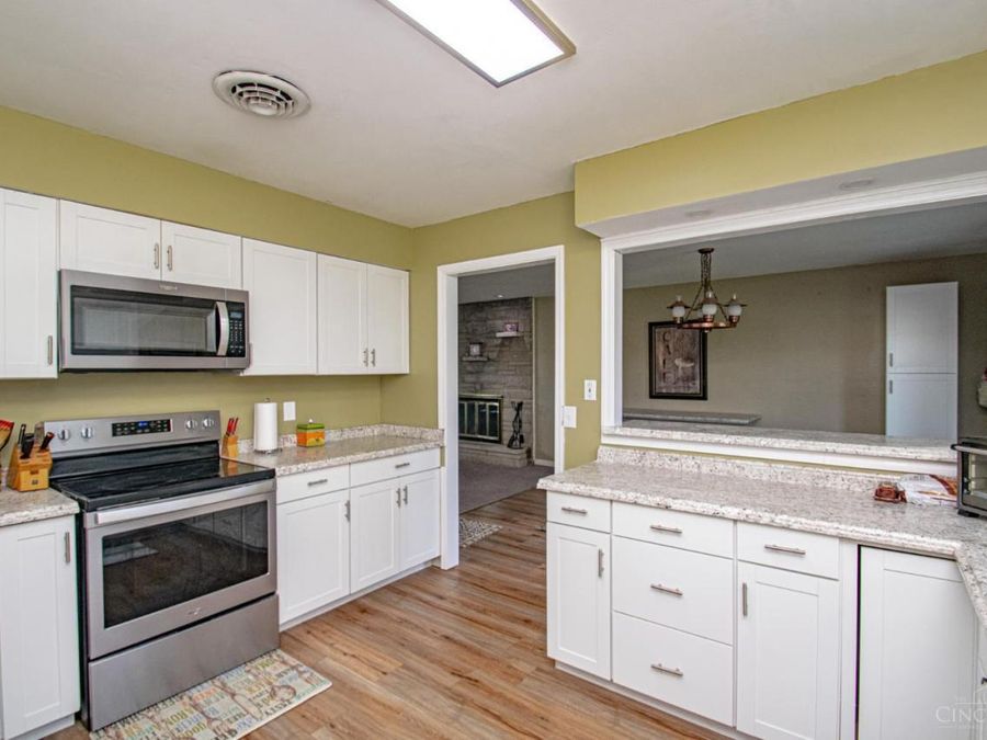 9500 Arnett Drive, Jefferson Township, OH 45347 Photo 8