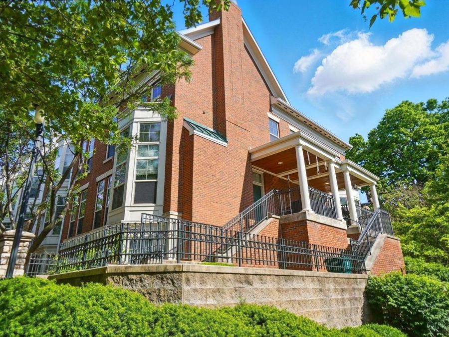 207 Stetson Street, Cincinnati, OH 45219 Photo 1