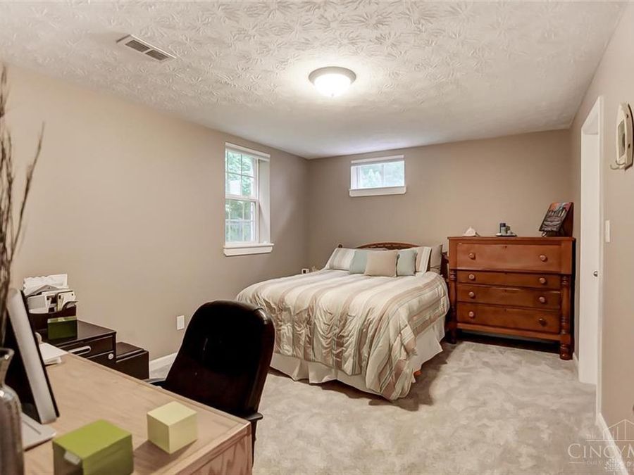 1872 Olde Haley Drive, Washington Township, OH 45458 Photo 17