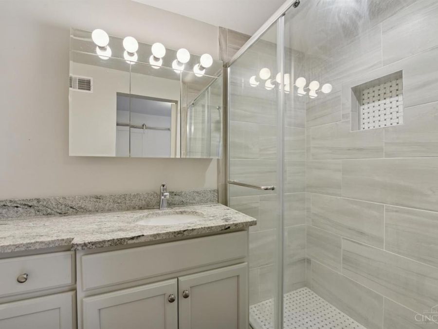 335 Albion Avenue, Glendale, OH 45246 Photo 12