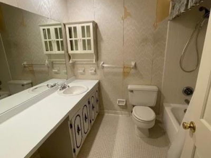 1247 Waycross Road, Forest Park, OH 45240 Photo 10
