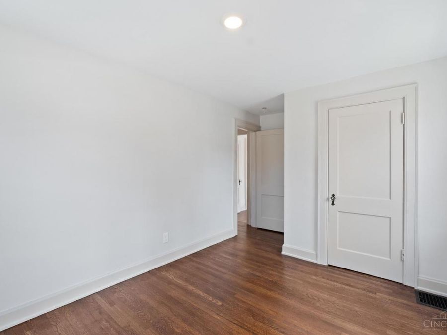 6975 Cambridge Avenue, Mariemont, OH 45227 Photo 20