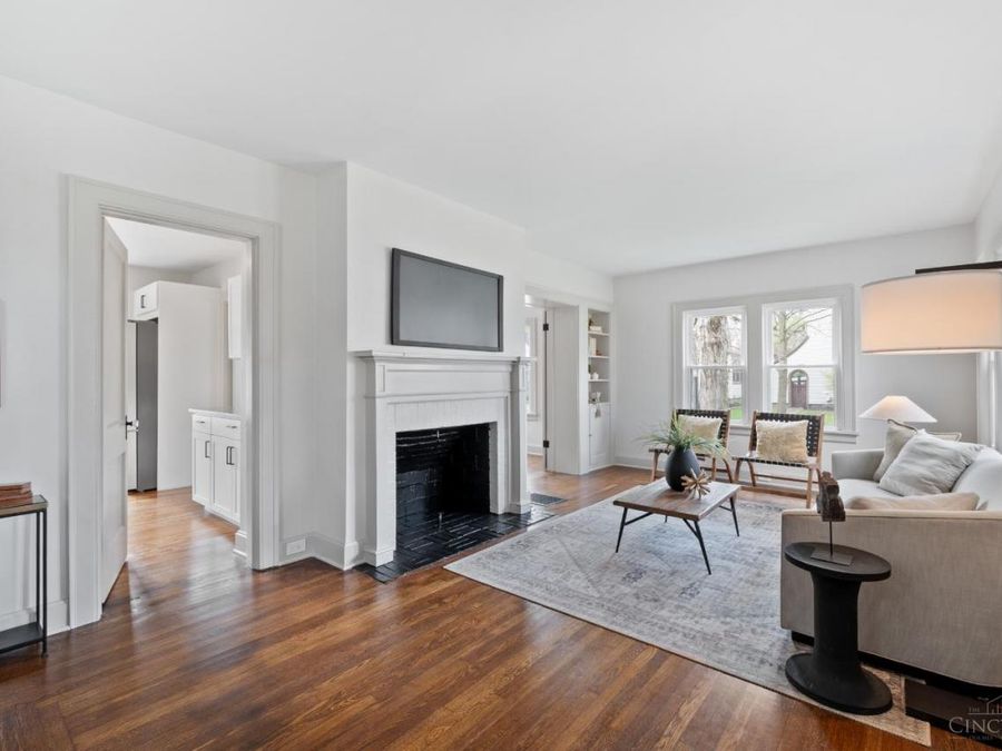 6975 Cambridge Avenue, Mariemont, OH 45227 Photo 6