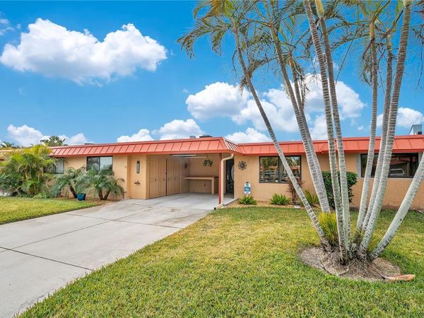9519 AZURE COVE , BRADENTON, FL 34210