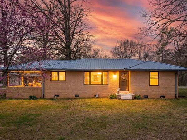 146 Scotts Chapel Rd , Cumberland City, TN 37050