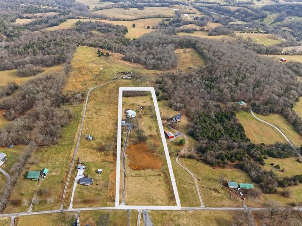 75 Vantrease Rd , Brush Creek, TN 38547