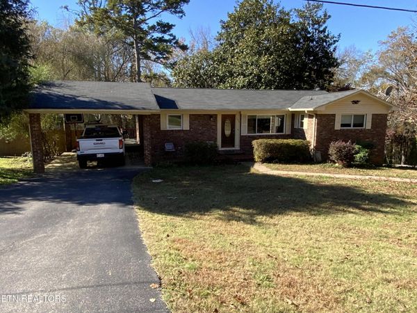 154 Ponderosa Drive , Kingston, TN 37763