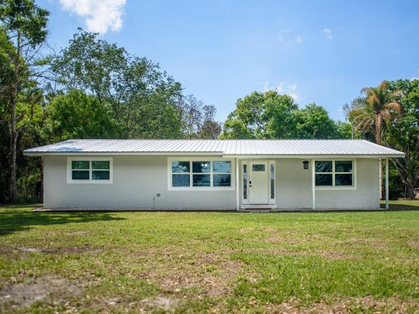 16605 NW 32nd Avenue, Okeechobee, FL 34972