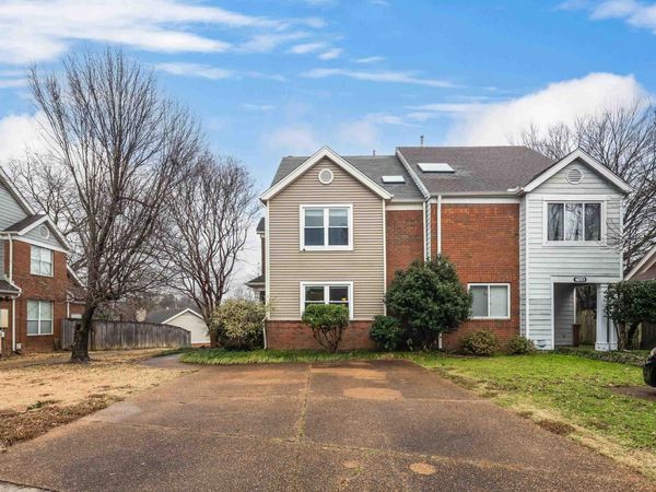 712 S WALNUT WOODS CV S, Memphis, TN 38018
