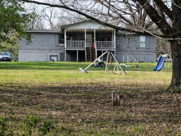 505 Thomas Lane , Kingston, TN 37763