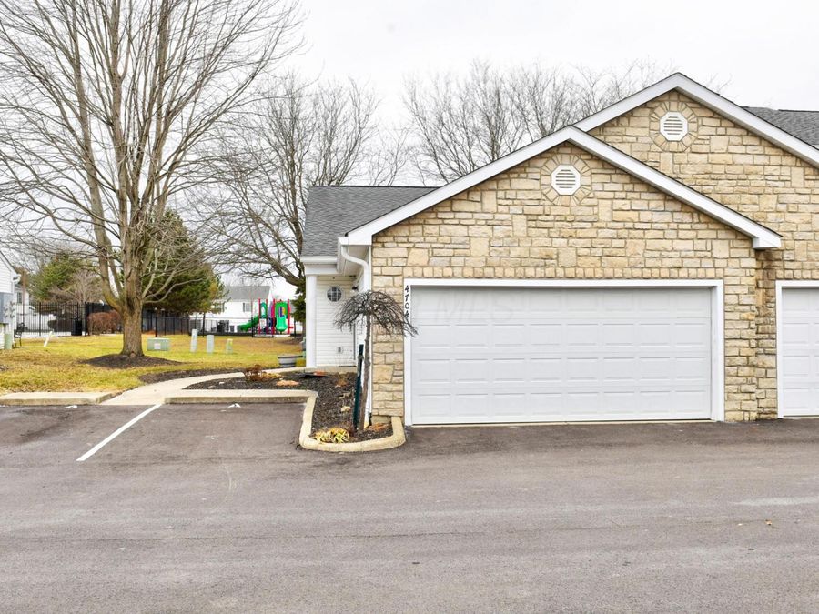 4704 Hobson Drive , Unit 4A, Columbus, OH 43228 Photo 1