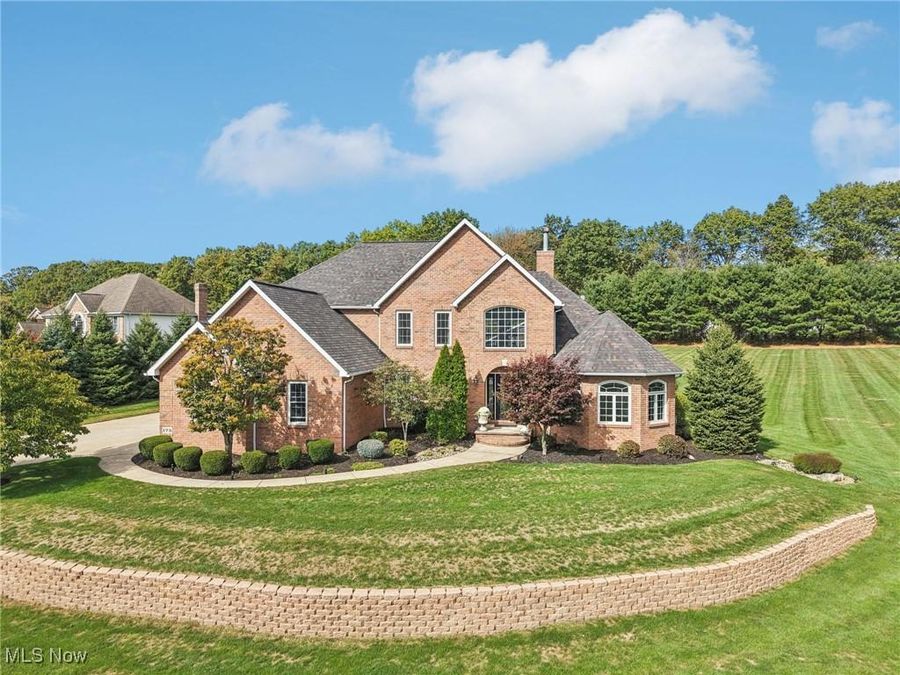 175 Hahns Way , Wadsworth, OH 44281 Photo 1
