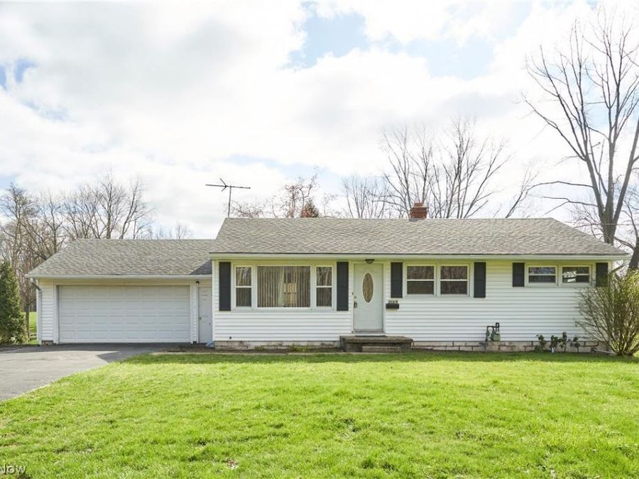 3165 Clark Mill Road, Norton, OH 44203 Photo 1